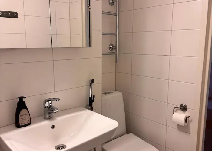 Stylish Penthouse Studio, With Cozy Balcony *